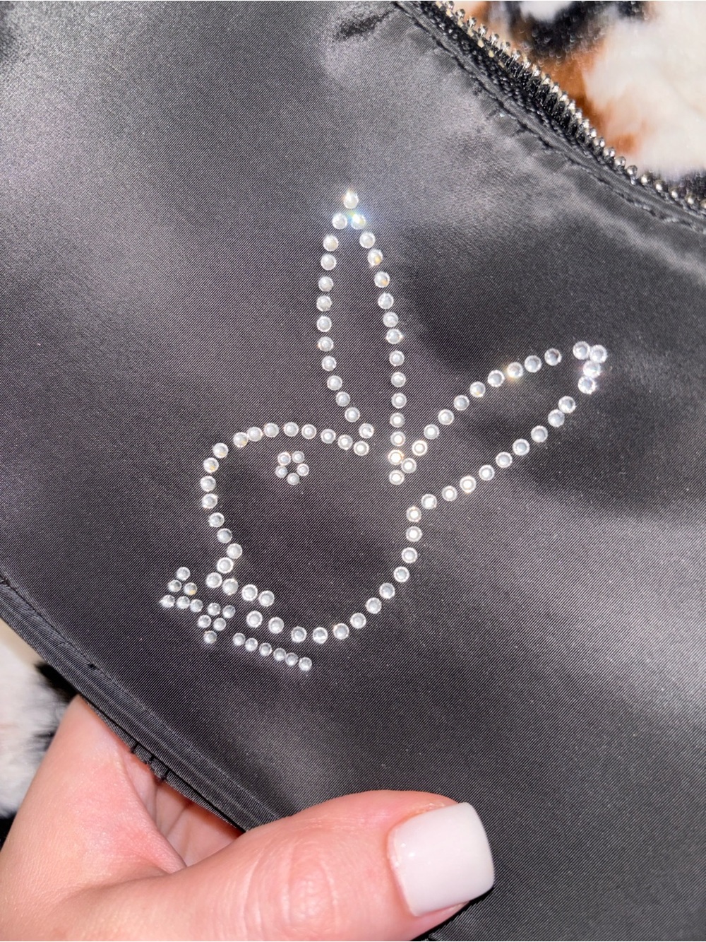 Authentic PLAYBOY Rhinestone Bunny Purse - Picture 5 of 5